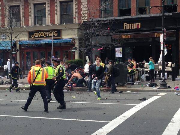 Esplosioni a Boston (inserita in galleria)