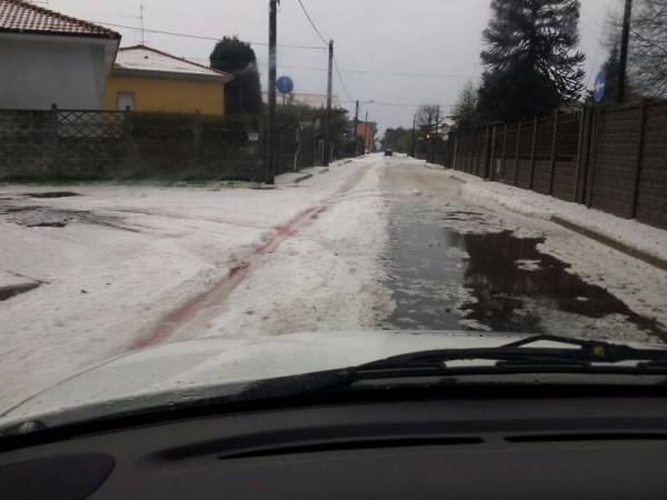 grandine aprile 2013 (per gallerie fotografiche)