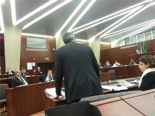 Il Consiglio regionale del 4 aprile (inserita in galleria)