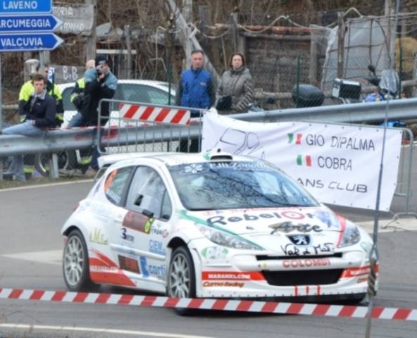 Il rally al passaggio di Sant'Antonio (inserita in galleria)