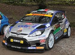 La partenza del Rally dei Laghi (inserita in galleria)