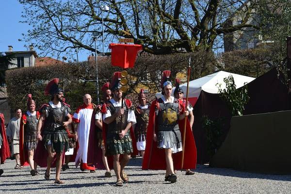 La Passione ai giardini Estensi (inserita in galleria)