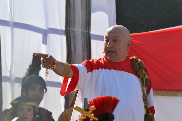 La Passione ai giardini Estensi (inserita in galleria)