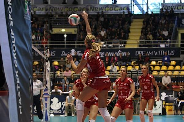 La Unendo Yamamay vola in semifinale (inserita in galleria)