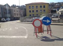 Lavori in corso e code ad Azzate (inserita in galleria)