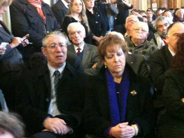 Le lacrime di Bossi per l'eroe ucciso dai nazisti (inserita in galleria)