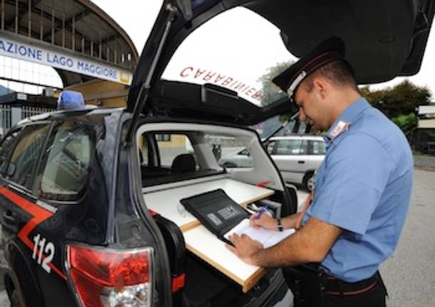 luino carabinieri controllo