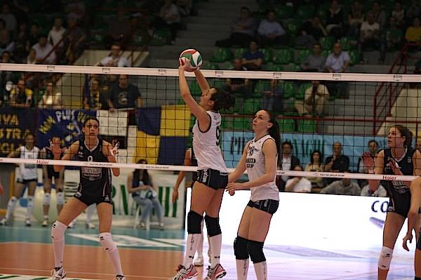 MC Carnaghi, buona la prima tra brividi e sorrisi (inserita in galleria)