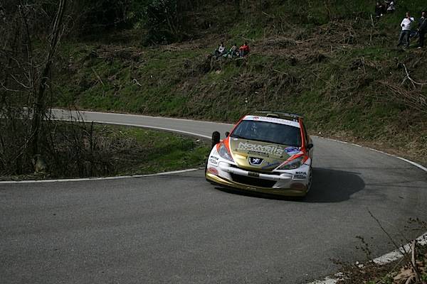 Prima giornata di gara del Rally dei laghi (inserita in galleria)