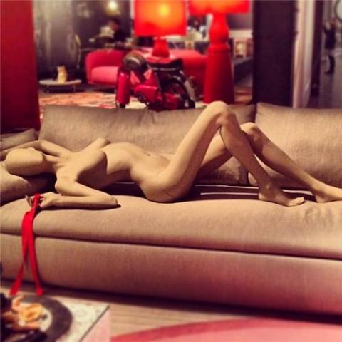 Salone del mobile: primo giorno (inserita in galleria)