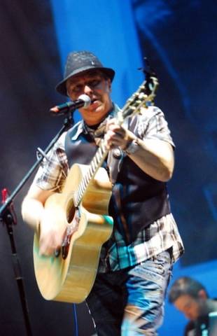 Van De Sfroos a Varese (inserita in galleria)