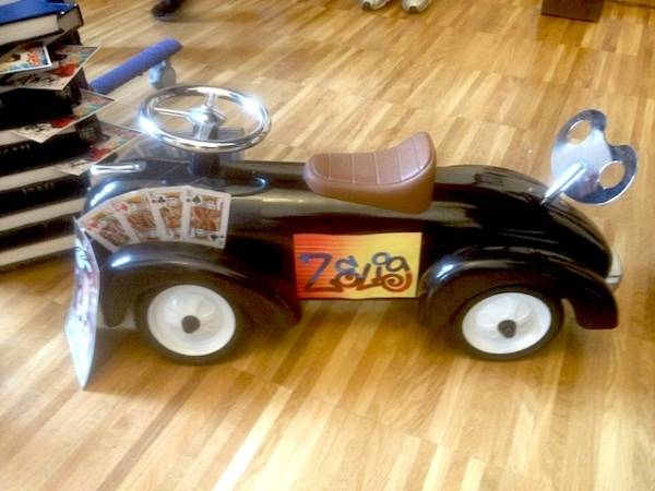 All'asta il cappello di Jovanotti e le scarpette di Buffon (inserita in galleria)