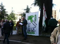 "Fuori Equitalia dalla Lombardia": la Lega scende in piazza (inserita in galleria)