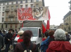 I funerali di Franca Rame (inserita in galleria)