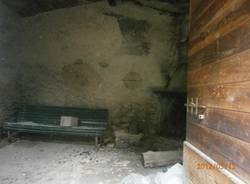 Il rifugio prima della ristrutturazione (inserita in galleria)