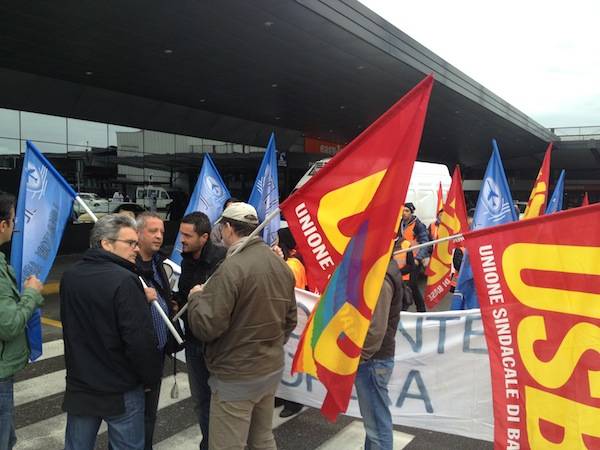 La protesta Lepanto a Malpensa  (inserita in galleria)