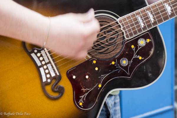 Soltanto, l'artista di strada ha fatto tappa in città  (inserita in galleria)