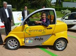 Una minicar elettrica per l'Agenzia del Turismo (inserita in galleria)