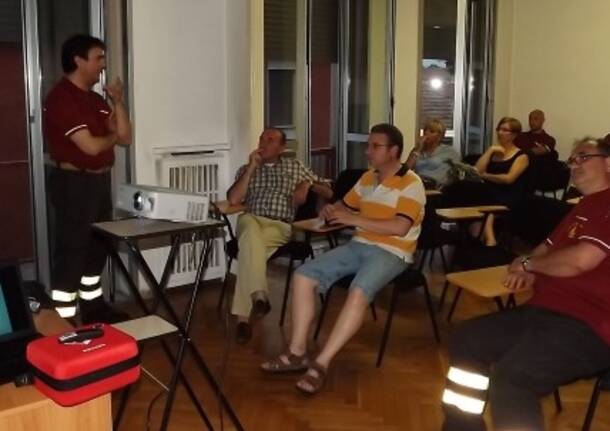 Anche il sindaco Centinaio al corso per l’utilizzo del defibrillatore