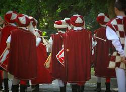 Falchi, principesse vescovi al Palio di Masnago (inserita in galleria)