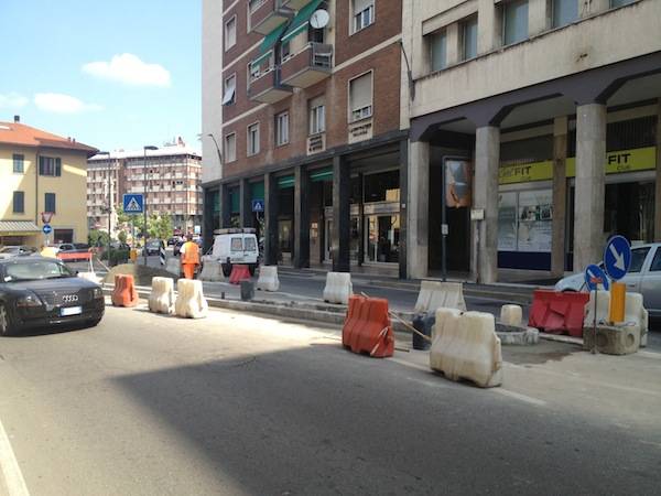 Il cantiere in zona stazione a Gallarate (inserita in galleria)