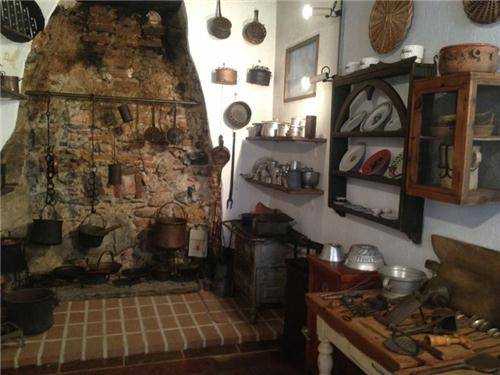 Il museo etnografico di Porto Ceresio (inserita in galleria)