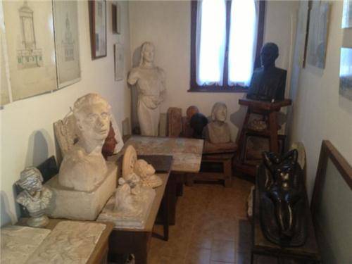 Il museo etnografico di Porto Ceresio (inserita in galleria)