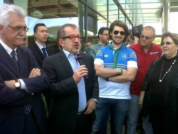 Maroni e Giorgetti dai lavoratori Husqvarna (inserita in galleria)
