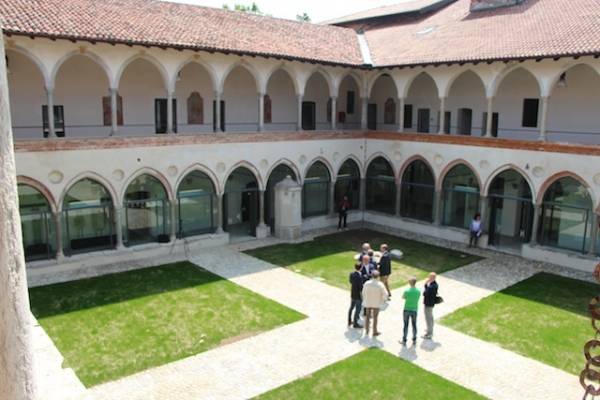 Rinasce il monastero di Cairate 1 (inserita in galleria)