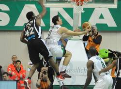 Semifinale gara 4: Montepaschi - Cimberio 78-77 (inserita in galleria)