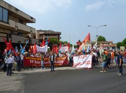 Corteo contro la chiusura di Whirlpool Trento (inserita in galleria)