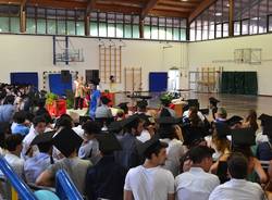 Festa dei diplomi al Liceo Tosi (inserita in galleria)