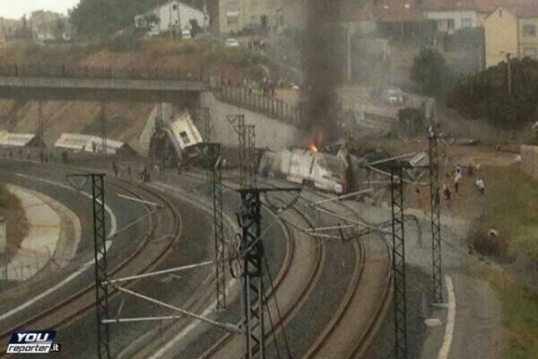 Il disastro ferroviario in Spagna (inserita in galleria)