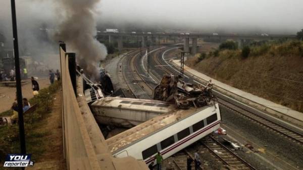 Il disastro ferroviario in Spagna (inserita in galleria)