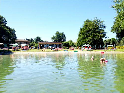 Il lago di Monate a Cadrezzate (inserita in galleria)