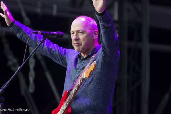 Mark Knopfler in concerto a Locarno  (inserita in galleria)