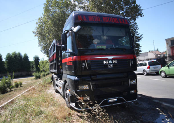 Schiacciato dal suo camion (inserita in galleria)