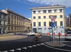 Aperta la rotonda di via Venegoni - via Borghi (inserita in galleria)