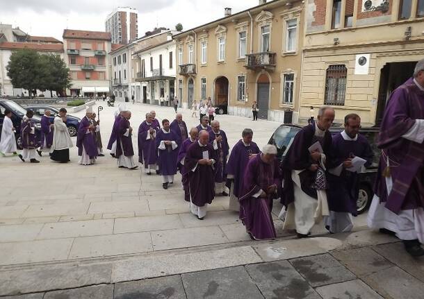 Funerali di don Mario Serenthà