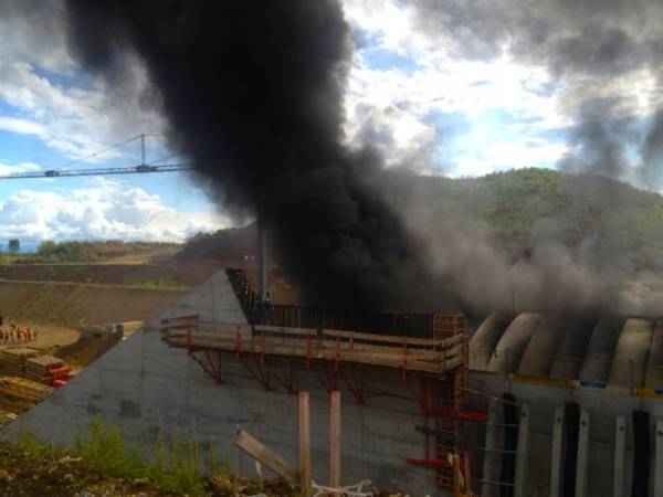 Fiamme nella galleria di Pedemontana (inserita in galleria)