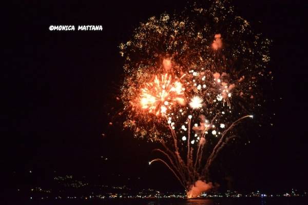 Fuochi di Ferragosto a Laveno (inserita in galleria)