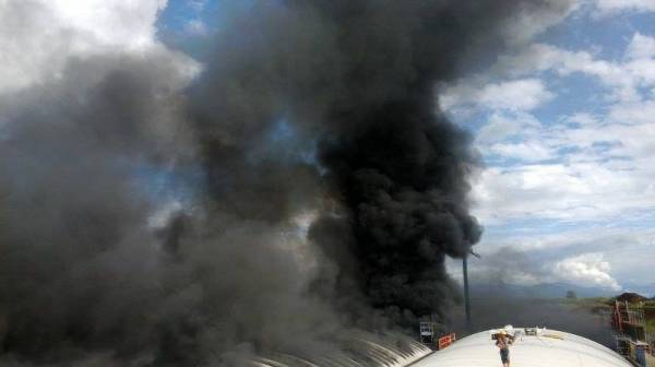 Incendio Pedemontana, le foto dei lettori (inserita in galleria)