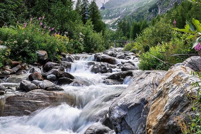 Ruscello di montagna