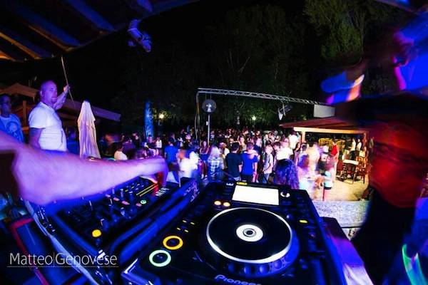 Schiuma party a Maccagno (inserita in galleria)