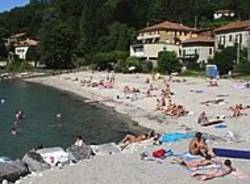 spiaggia reno leggiuno lago maggiore