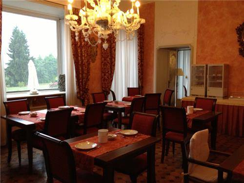 Villa Borghi  (inserita in galleria)