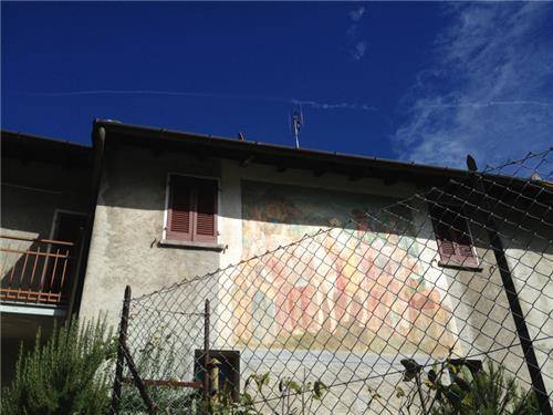 Arcumeggia, il borgo dipinto (inserita in galleria)