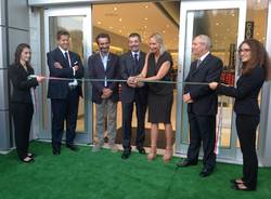 Cavalca inaugura all'Iper (inserita in galleria)