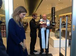 Cavalca inaugura all'Iper (inserita in galleria)