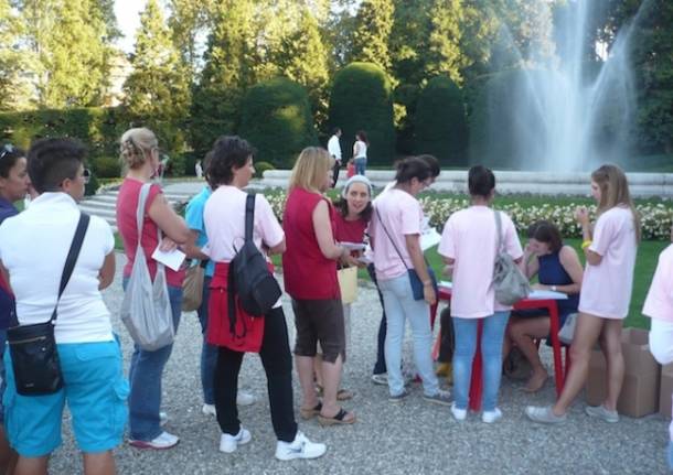 "Difesa in rosa" ai giardini Estensi (inserita in galleria)